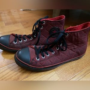 Men’s Converse all Star Sneakers, Size 12 Black & Dark Red